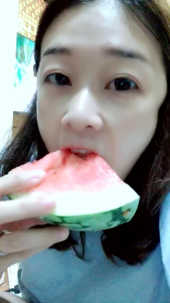 瓜姐在线吃瓜官网,揭秘娱乐圈幕后故事，带你畅游八卦海洋