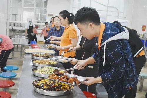 宿迁学院食堂事件视频吃瓜网,视频曝光引热议，吃瓜群众热议校园食品安全问题