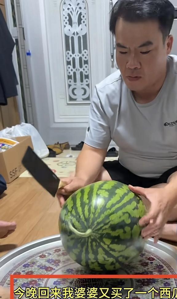 网红吃瓜打包图片真实版,揭秘真实版“瓜界”盛况