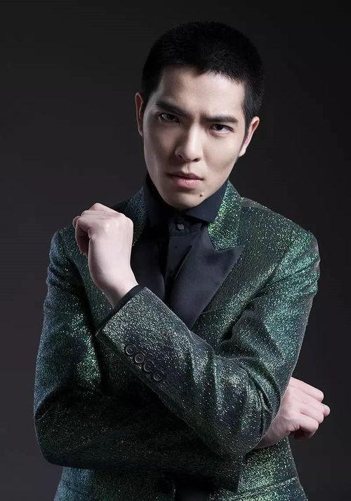 吃瓜网红结婚是真的吗还是假的,网红结婚真相揭秘，是喜讯还是炒作？