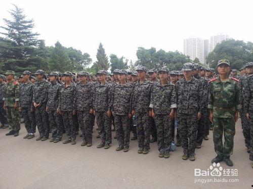 吃瓜网西北师范大学军训跳舞,青春活力舞动军营