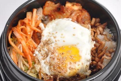 网红吃角瓜拌饭图片高清,角瓜拌饭，色香味俱全的视觉盛宴