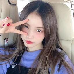 抖音上吃瓜女网红,揭秘网红圈幕后故事，带你领略网络红人的真实生活！”