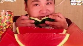 中韩混血网红吃瓜